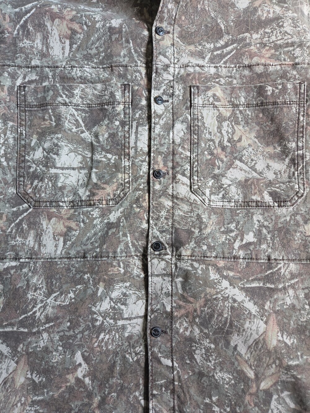 Arizona Jean Company Lightweight Camo Shirt Jacket in Brown and Cream - Picture 4 of 8